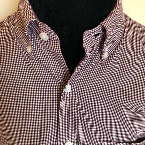 Men’s J Crew button-up in burgundy small check. L - Picture 3 of 4